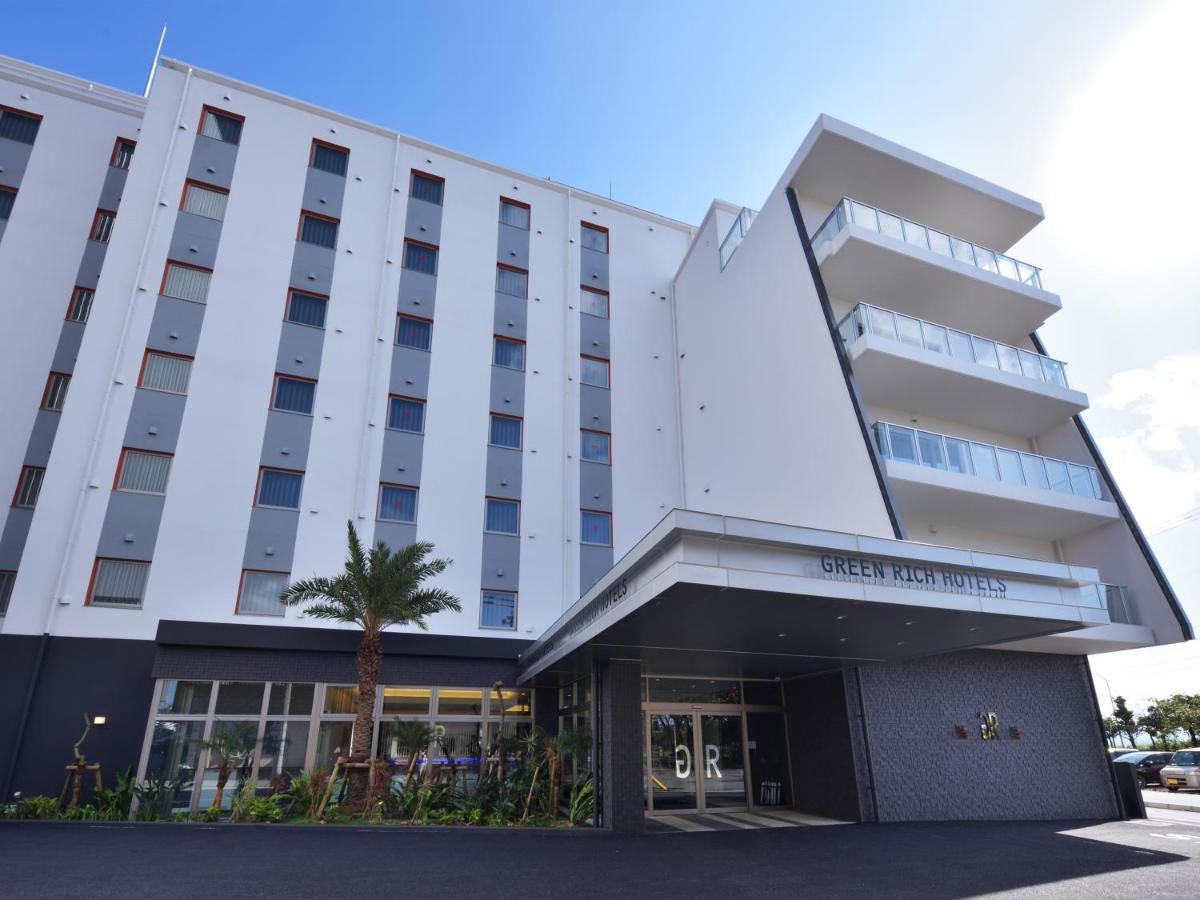 Green Rich Hotel Okinawa Nago Kültér fotó
